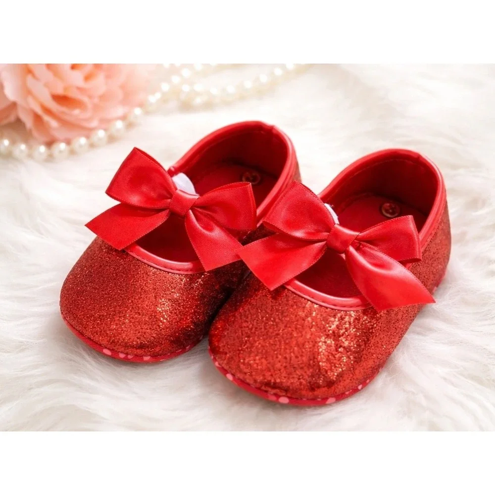 Baby crib shoes